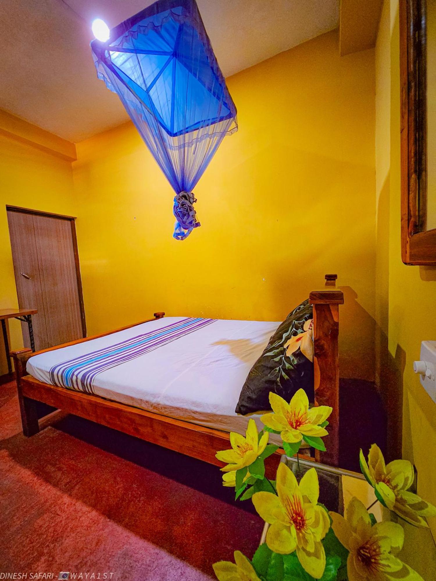 Dinesh Safari Homestay Udawalawe Exterior foto